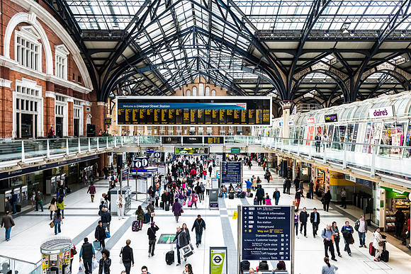 LIVERPOOL STREET STATION